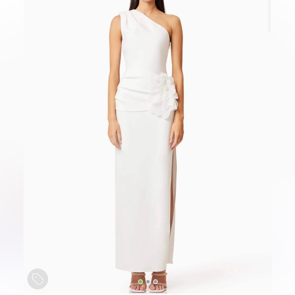 Elliatt Janelle Gown in White